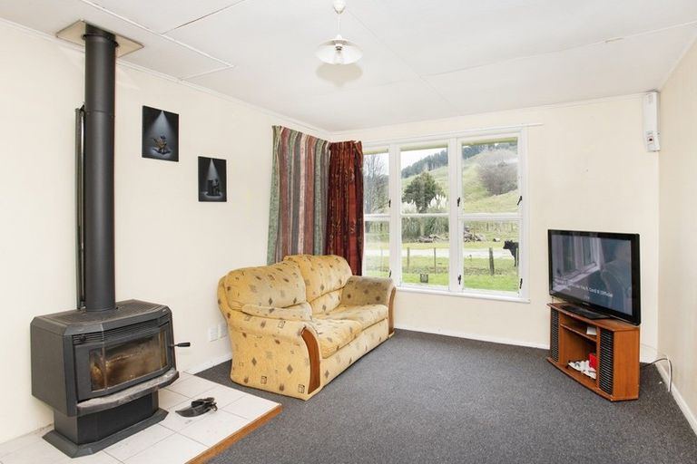 Photo of property in 3060 Tiniroto Road, Tiniroto, Manutuke, 4078