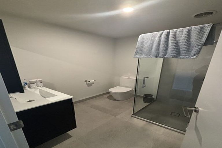 Photo of property in 8/323 Lincoln Road, Addington, Christchurch, 8024