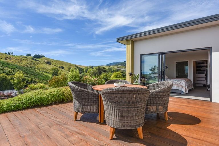 Photo of property in 18 Hill Tops Way, Stoke, Nelson, 7011