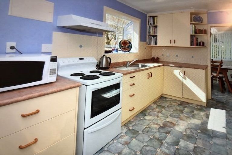 Photo of property in 7a Bunnythorpe Road, Papakura, 2110