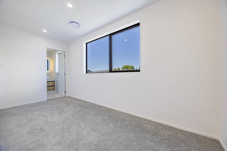 Photo of property in 89 Podgora Avenue, Huapai, Kumeu, 0810