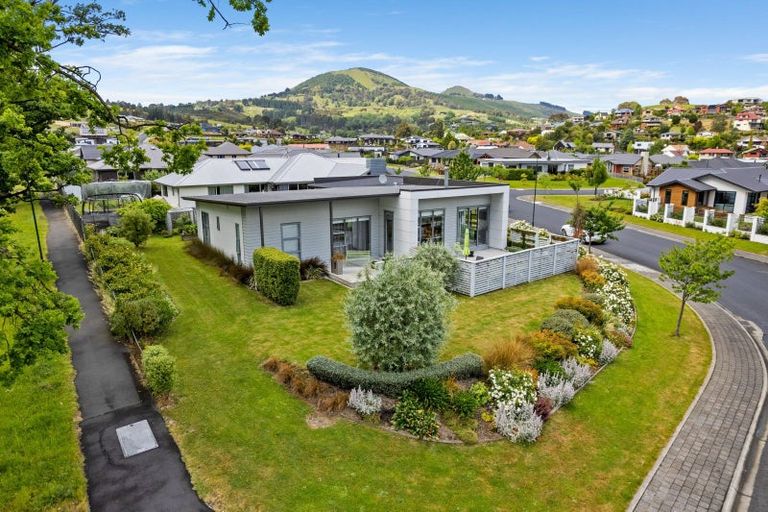Photo of property in 1 Heathfield Drive, Mosgiel, 9024