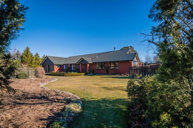 Photo of property in 19 Brosnan Road, Levels, Timaru, 7975