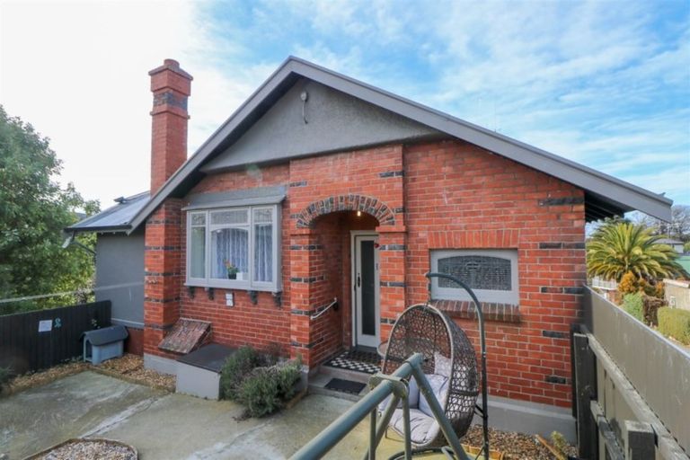 Photo of property in 2/11 Selwyn Street, Maori Hill, Timaru, 7910