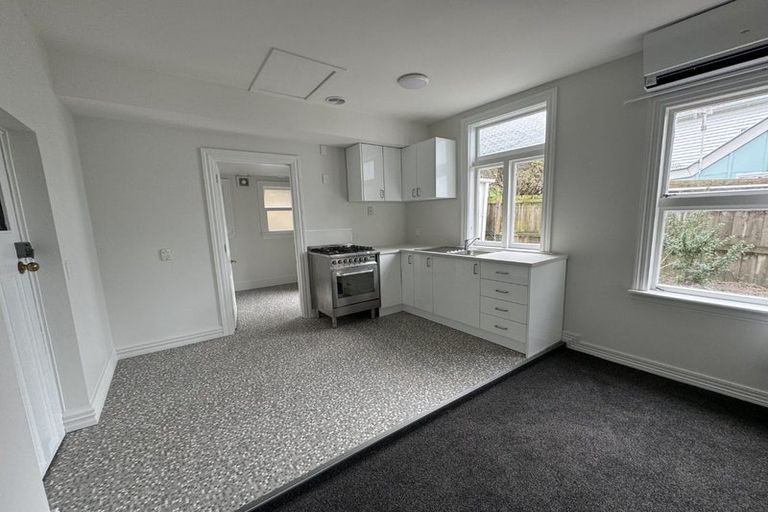 Photo of property in 28 Cressy Terrace, Lyttelton, 8082