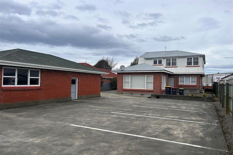 Photo of property in 332 Blenheim Road, Upper Riccarton, Christchurch, 8041