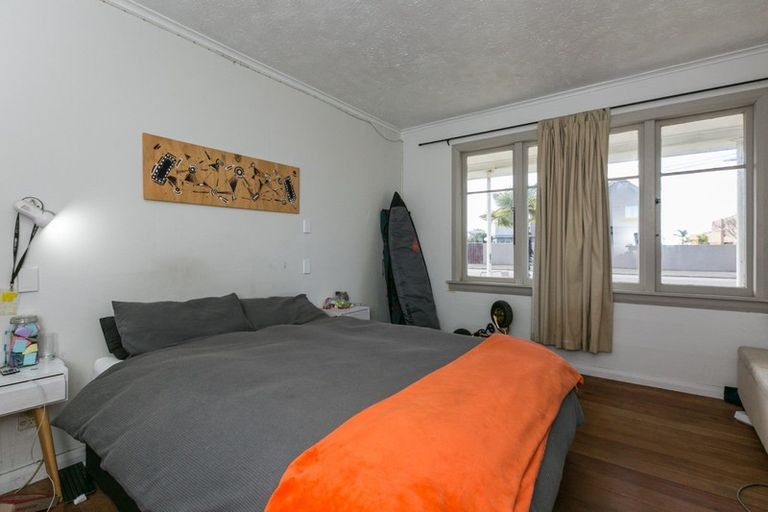 Photo of property in 64 Charles Street, Westshore, Napier, 4110