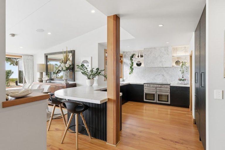 Photo of property in 125b Oceanbeach Road, Mount Maunganui, 3116