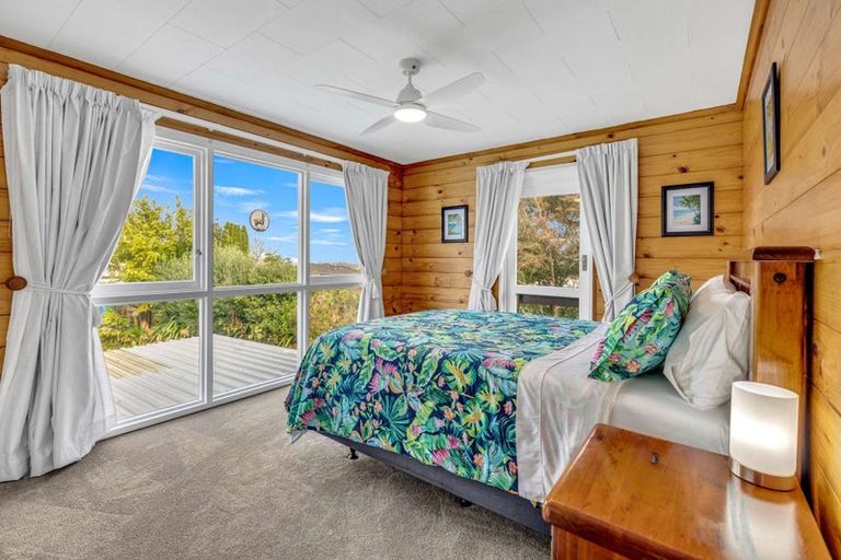 Photo of property in 44 Grand Vue Road, Kawaha Point, Rotorua, 3010