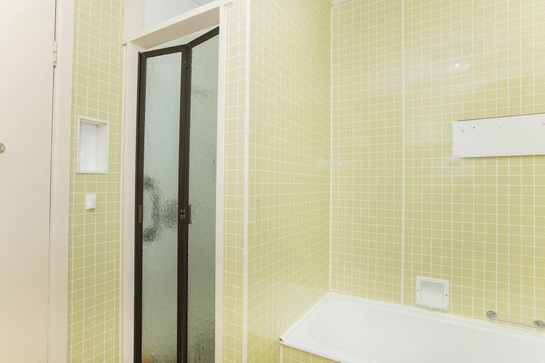 Photo of property in 18 Kingsley Street, Whataupoko, Gisborne, 4010