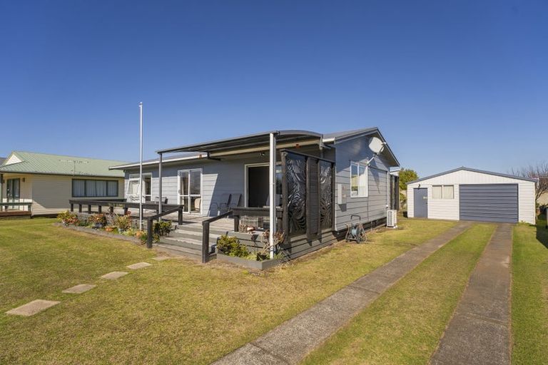 Photo of property in 21 Endeavour Close, Whitianga, 3510