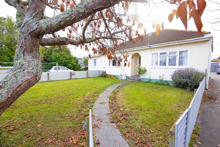 Photo of property in 12 Tripoli Street, Onekawa, Napier, 4110
