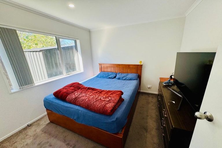 Photo of property in 27 Harore Road, Takanini, 2112