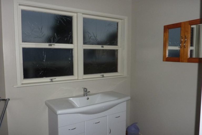 Photo of property in 242 Grange Road, Otumoetai, Tauranga, 3110