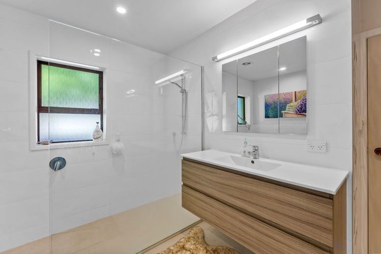 Photo of property in 29b View Road, Waiuku, 2123