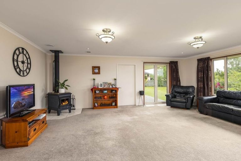 Photo of property in 17 Bond Street, Waimate, 7924