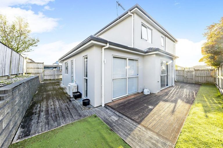 Photo of property in 13 Stamford Crescent, Flat Bush, Auckland, 2019