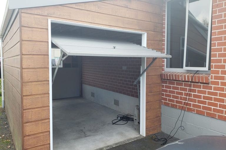 Photo of property in 130 Masters Avenue, Silverdale, Hamilton, 3216