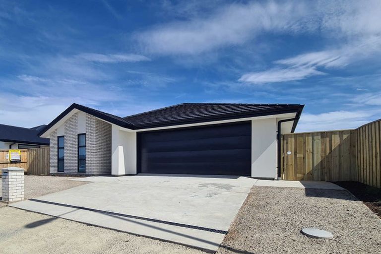 Photo of property in 7 Te Kanawa Lane, Rolleston, 7615