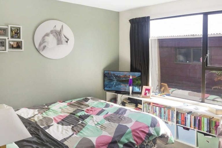 Photo of property in 2 Mapledale Place, Halswell, Christchurch, 8025