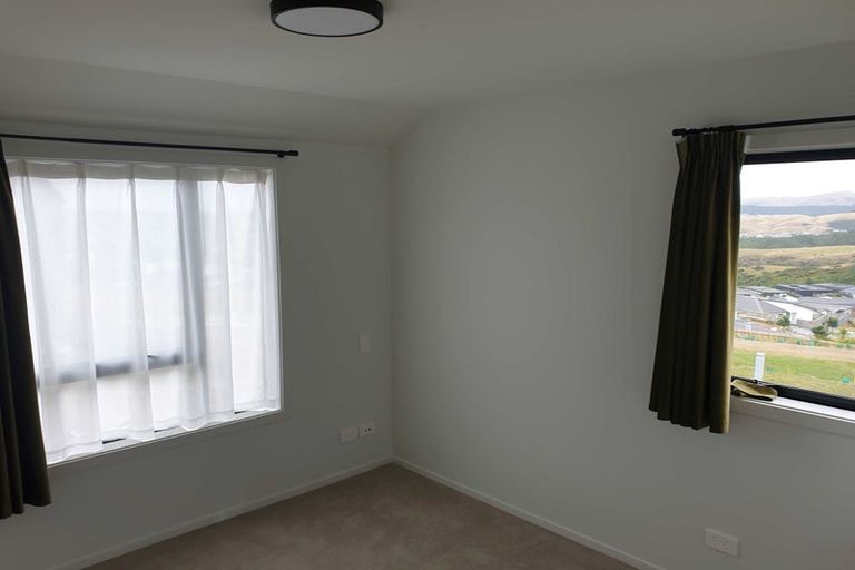 Photo of property in 10 Astelia Way, Woodridge, Wellington, 6037