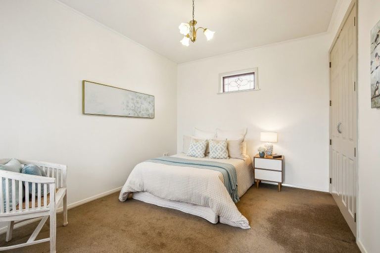 Photo of property in 43 Darlington Road, Miramar, Wellington, 6022