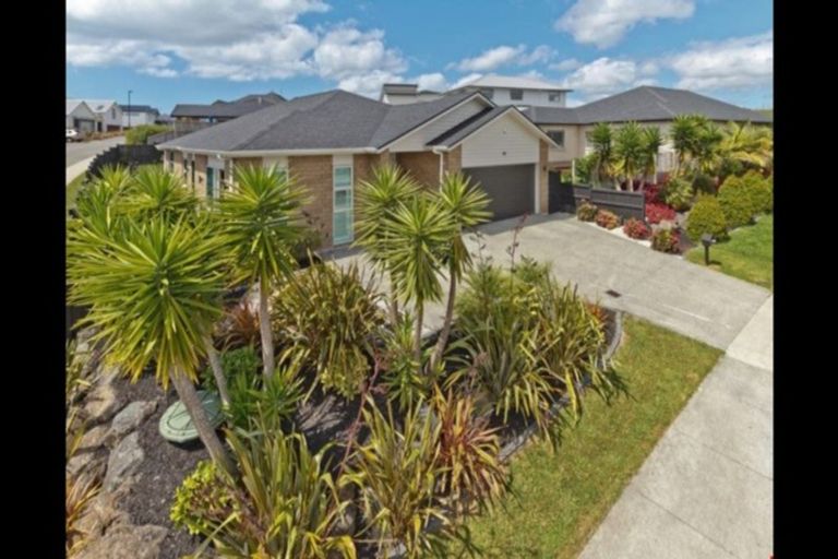 Photo of property in 9 Desmond Road, Silverdale, 0932