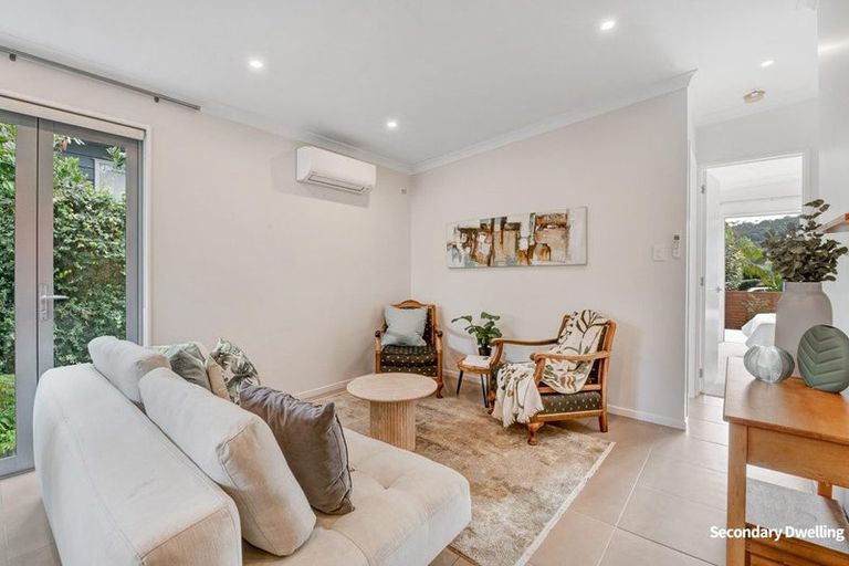 Photo of property in 113 Aberley Road, Schnapper Rock, Auckland, 0632
