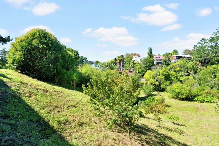 Photo of property in 57a Advene Road, Cockle Bay, Auckland, 2014
