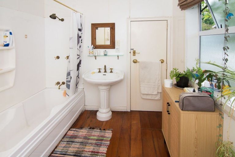 Photo of property in 29 Clifton Avenue, Carterton, 5713