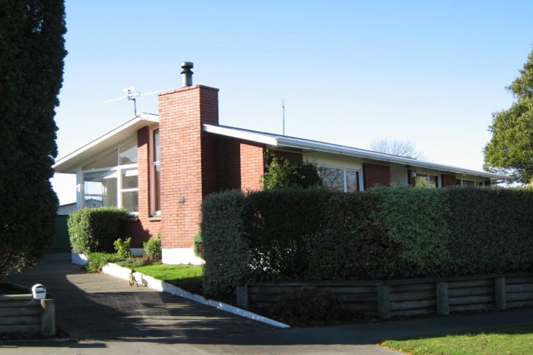 Photo of property in 117 Warren Crescent, Hillmorton, Christchurch, 8025