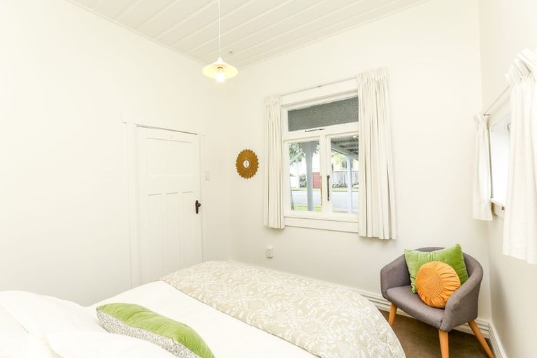 Photo of property in 94 Hine Street, New Plymouth, 4310