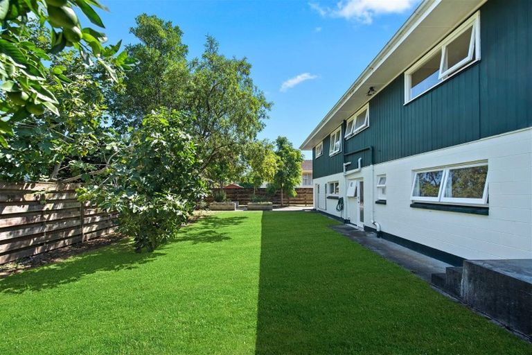 Photo of property in 34 Chedworth Avenue, Chedworth, Hamilton, 3210