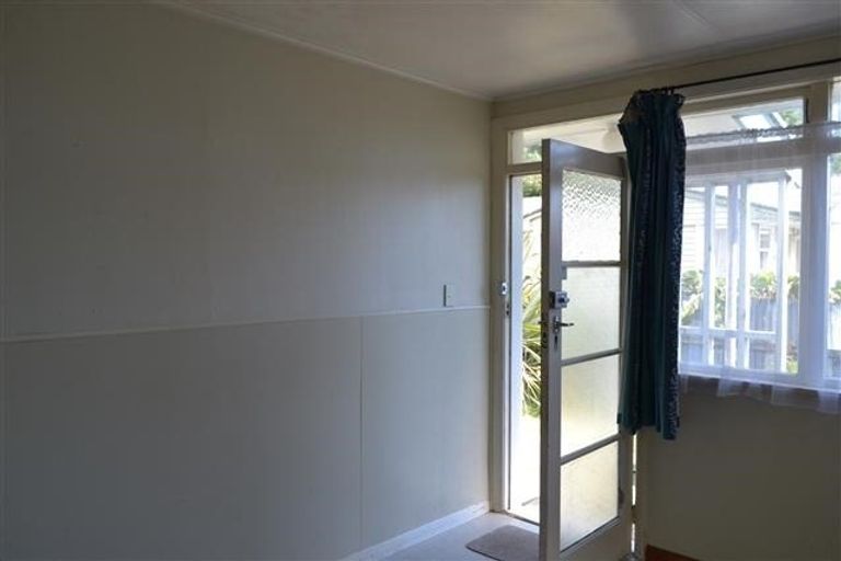 Photo of property in 19 Forth Street, Levin, 5510