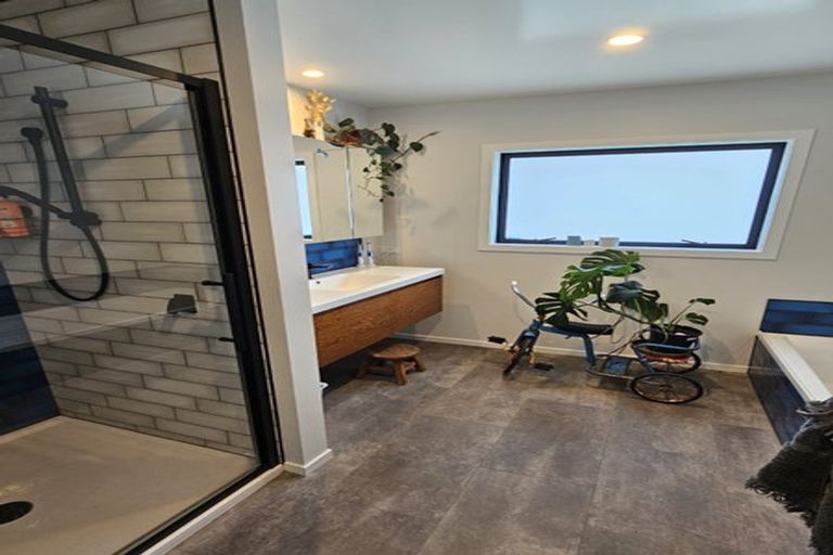 Photo of property in 39a Leinster Avenue, Raumati South, Paraparaumu, 5032