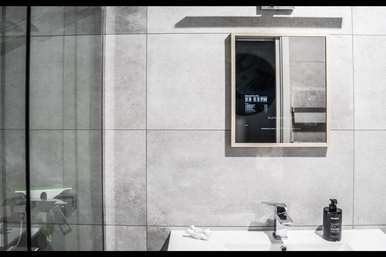 Photo of property in 5 Te Ara Karoiroa Road, Hurford, New Plymouth, 4374