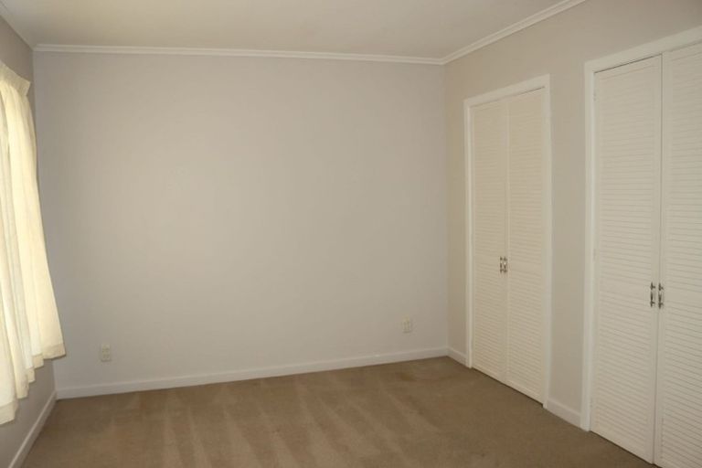 Photo of property in 13 Surrey Street, Manurewa, Auckland, 2102