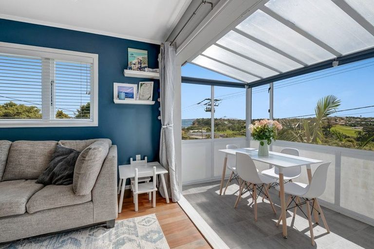 Photo of property in 6 Kauri Road, Stanmore Bay, Whangaparaoa, 0932