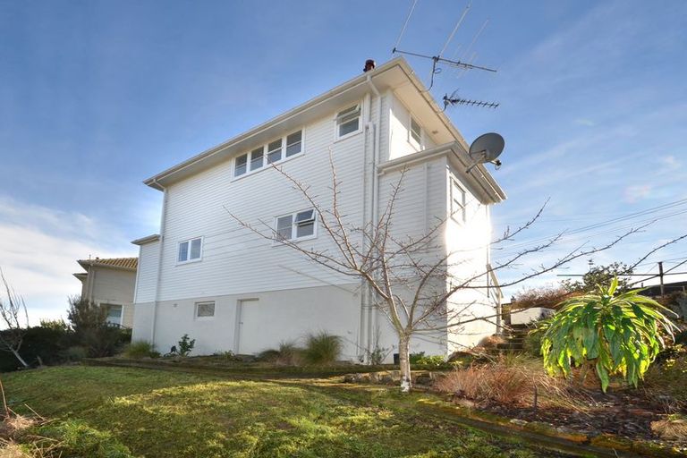 Photo of property in 90 Panmure Avenue, Calton Hill, Dunedin, 9012