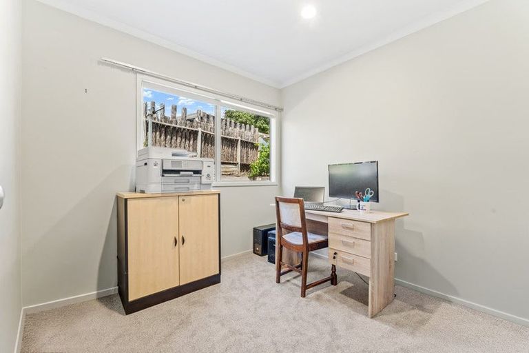 Photo of property in 12 Rishworth Avenue, Stanmore Bay, Whangaparaoa, 0932