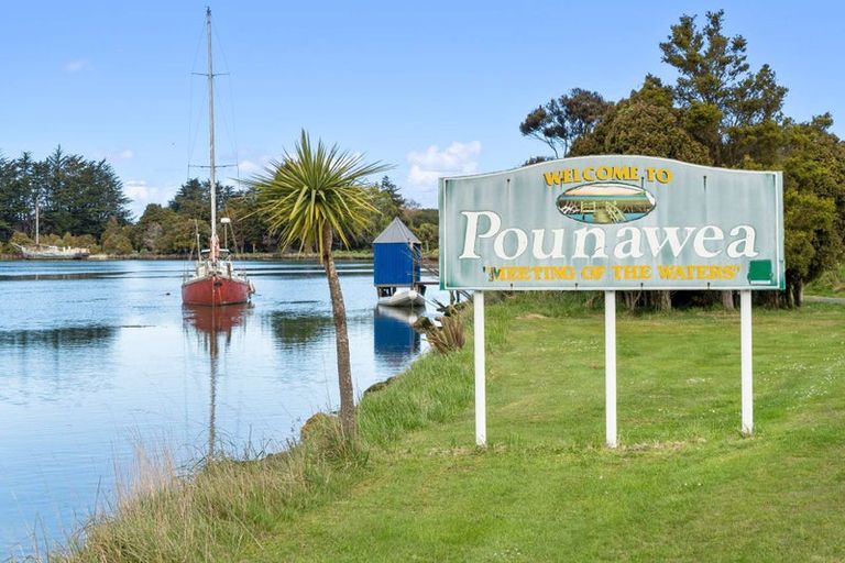 Photo of property in 333a Pounawea Road, Owaka, 9585