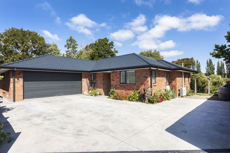 Photo of property in 11 Styxspring Lane, Harewood, Christchurch, 8051