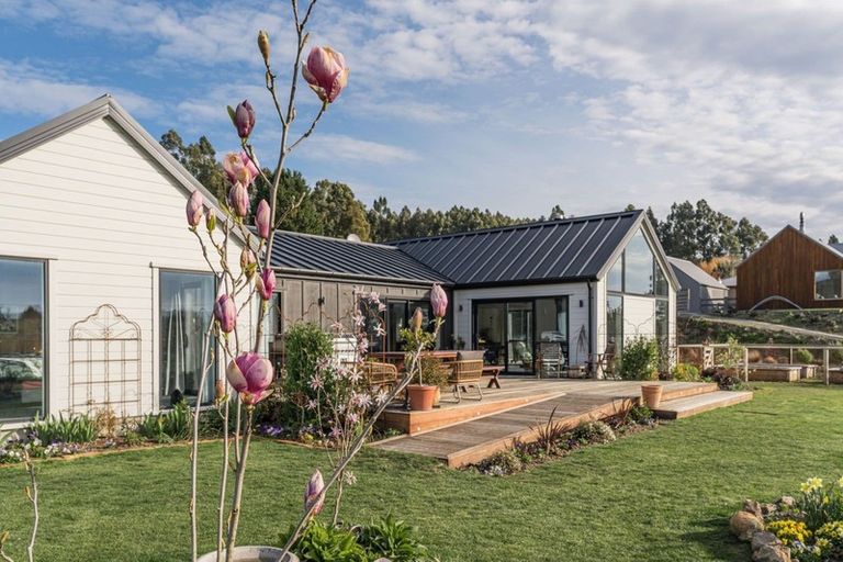 Photo of property in 250c Gladstone Road North, Mosgiel, 9092