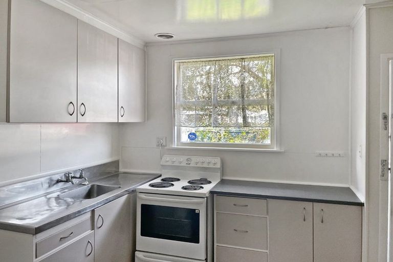 Photo of property in 2/113 Clouston Park Road, Clouston Park, Upper Hutt, 5018