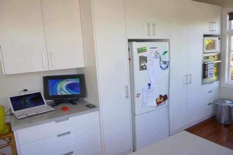 Photo of property in 505 Barbadoes Street, Edgeware, Christchurch, 8013