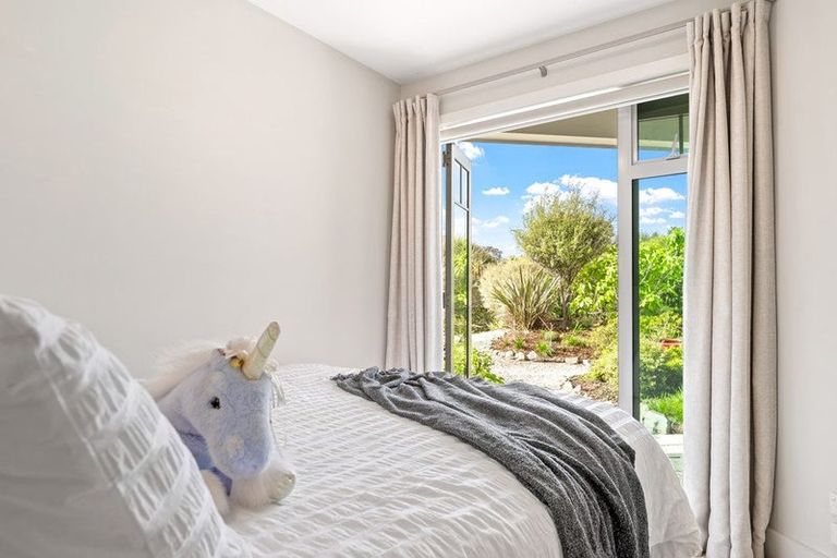 Photo of property in 19 Little Compton Mews, Snells Beach, 0920