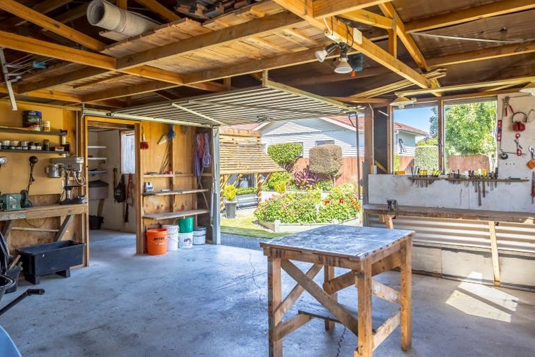 Photo of property in 20 Philip Street, Carterton, 5713