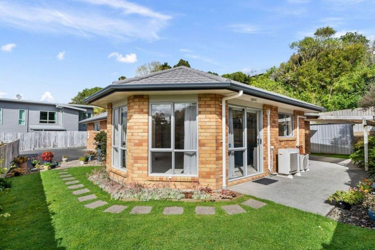 Photo of property in 4 Brando Lane, Onerahi, Whangarei, 0110