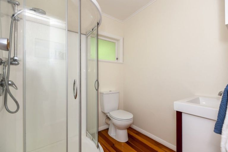 Photo of property in 9b The Esplanade, Raumati South, Paraparaumu, 5032