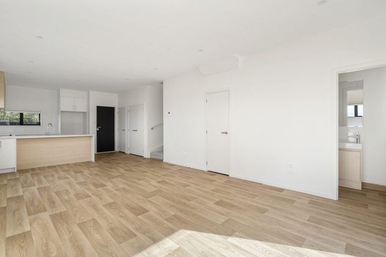 Photo of property in 7/75 Mcannalley Street, Manurewa East, Auckland, 2102